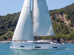 Dufour 390 - Mitoalla (sailing yacht)